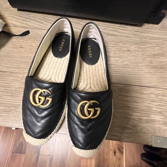 Gucci Leather Espadrille - Picture 2 of 5